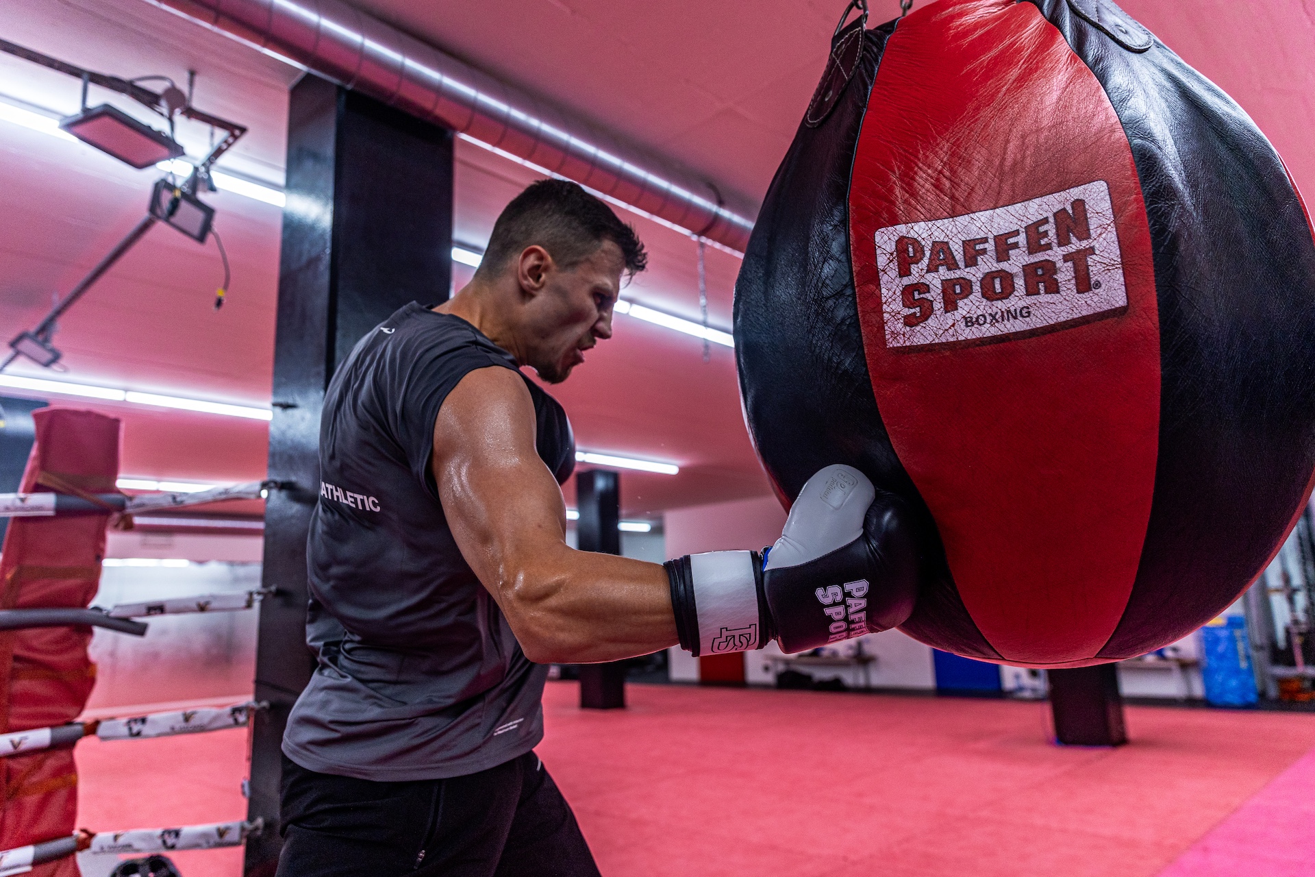 Behar Sadiku beim Training